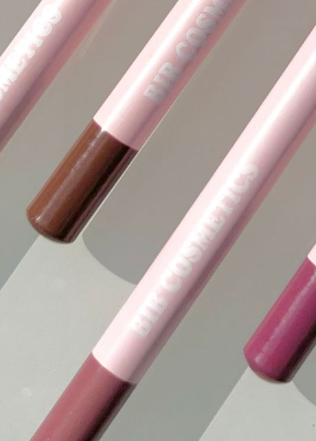 Creamy Bib Lip Liner